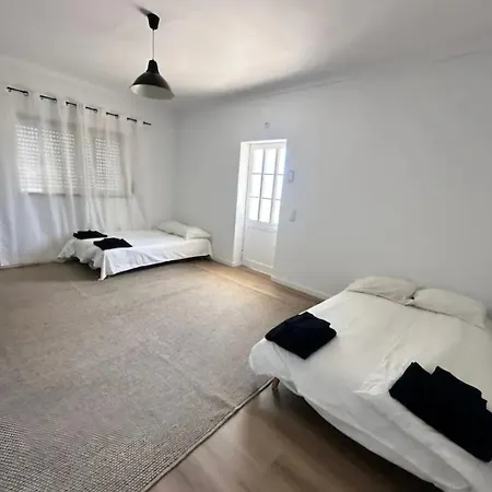 Casa Da Mãe Ju * Porto de Mós